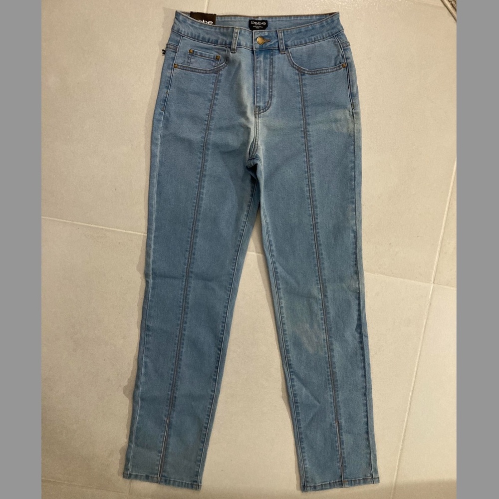 Bebe jean